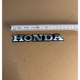 Image Honda avec deux trous pour vis - neuf sans emballage 