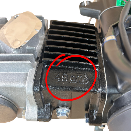 72cc of 86cc motorblok met ‘49cc’-opschrift op cilinder – 4 versnellingen 4-takt